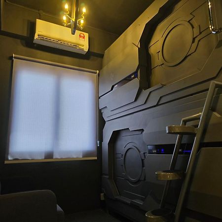 Space Hotel Kl Sentral Куала Лумпур Екстериор снимка
