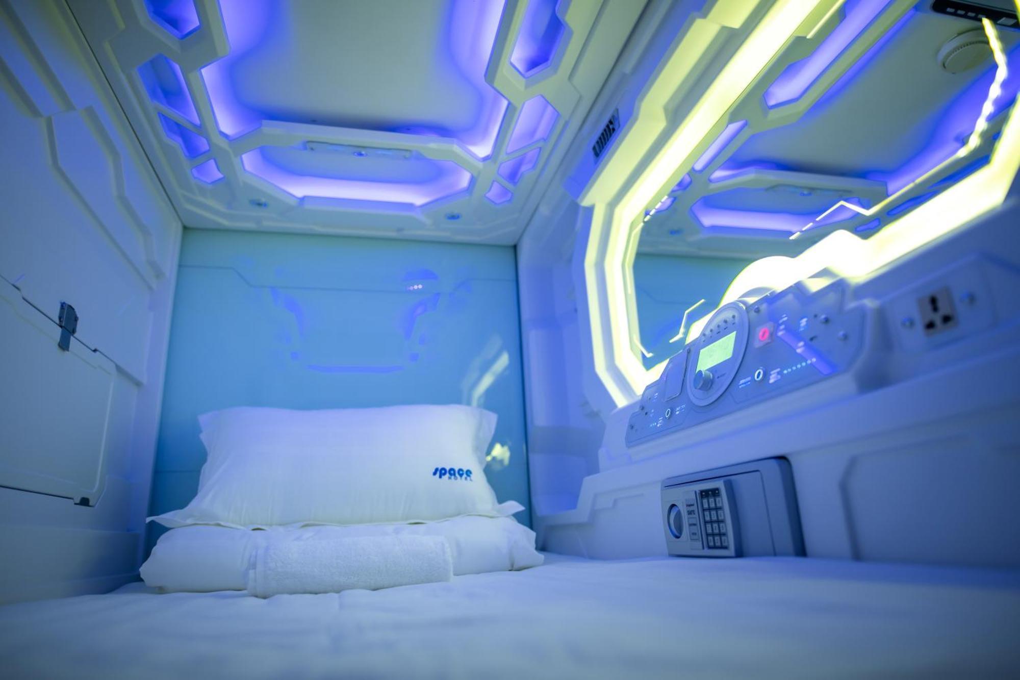 Space Hotel Kl Sentral Куала Лумпур Екстериор снимка