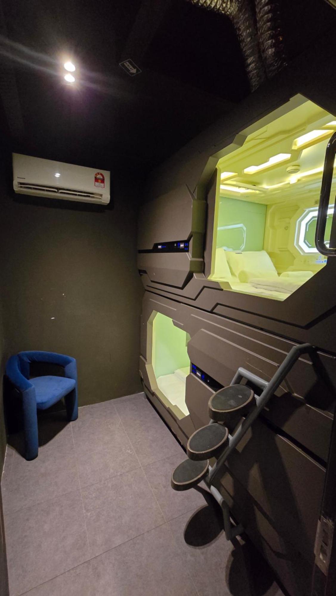 Space Hotel Kl Sentral Куала Лумпур Екстериор снимка